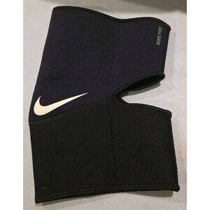 Nike Pro Closed Patella Knee Sleeve 2.0 Black Mens L NEW